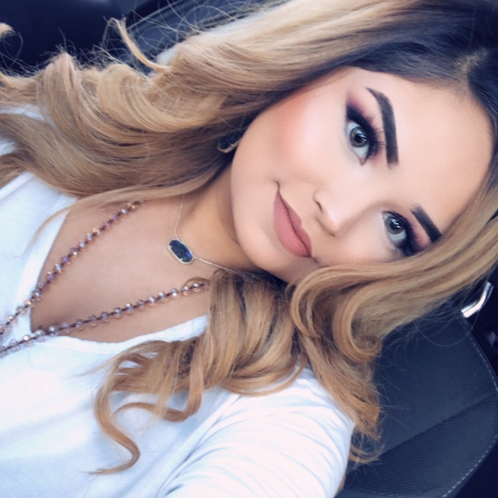 Meet your Posher, Natali